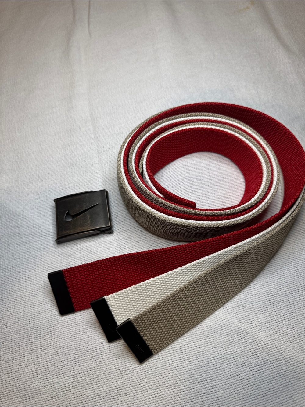 Nike Web Belt Golf Belt Red, White & Tan Each belt approx 48 inches long.
